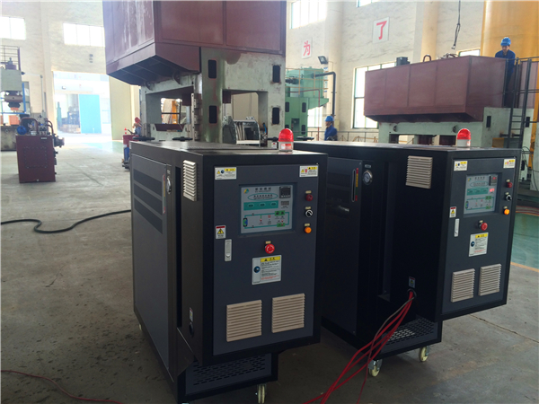 節(jié)能模溫機